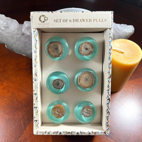 CASA DECOR Other - Drawer Pulls/Knobs Set of 6 New in Box Sea Foam Green/Creamy Bronze Unique